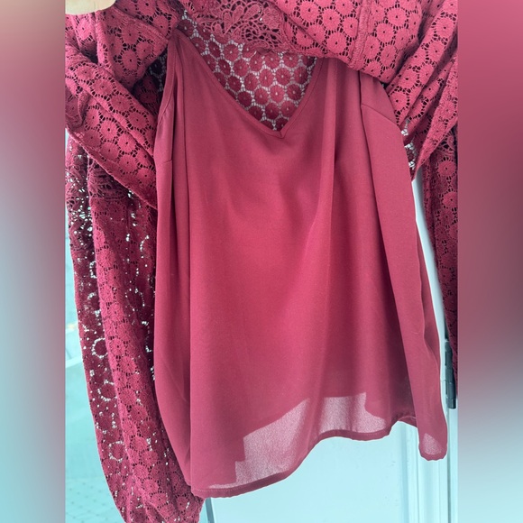 Express Red Ruffled Puff Sleeve Blouse - Picture 3 of 4